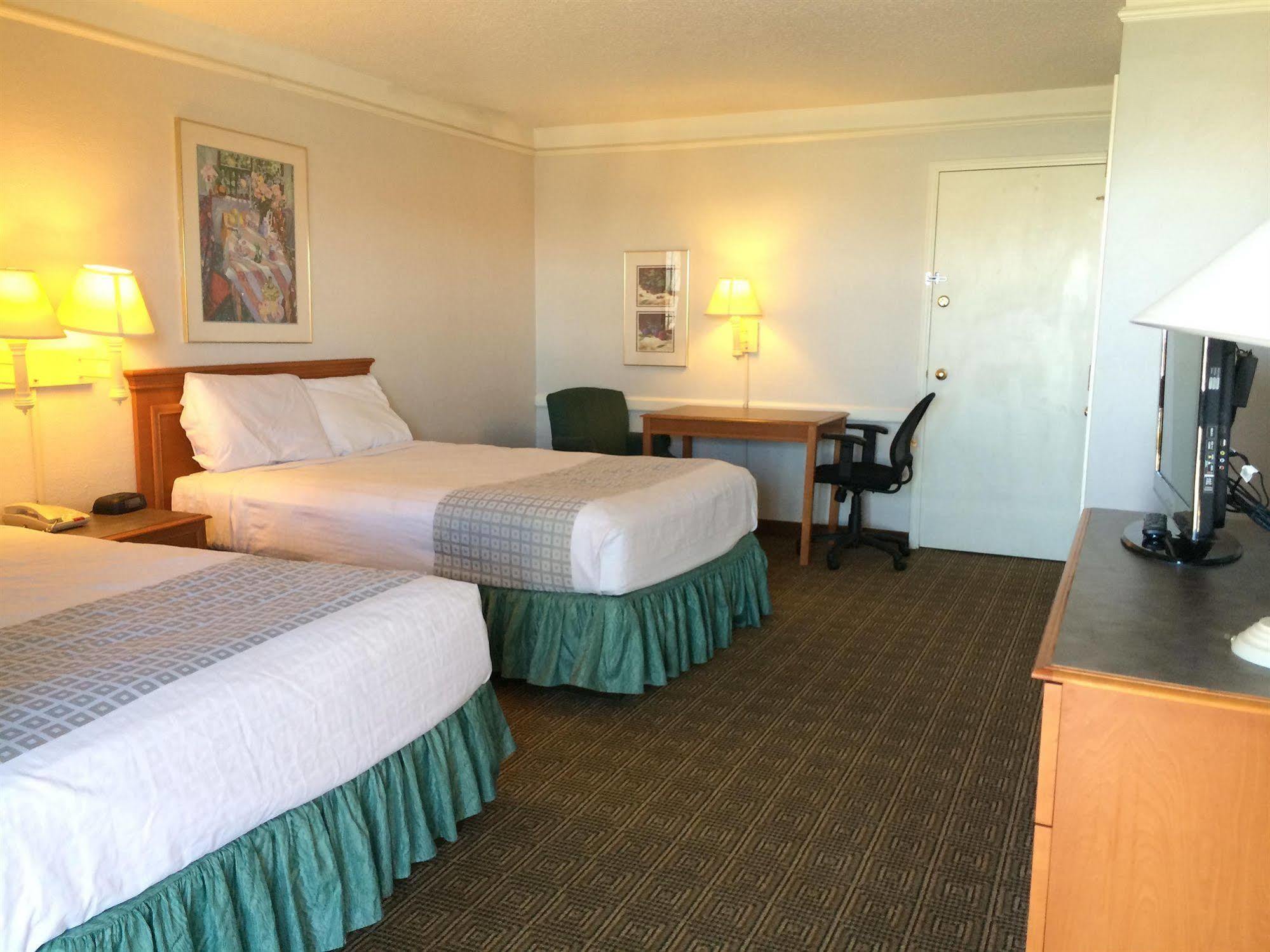 Hemp Inn Oklahoma City South מראה חיצוני תמונה