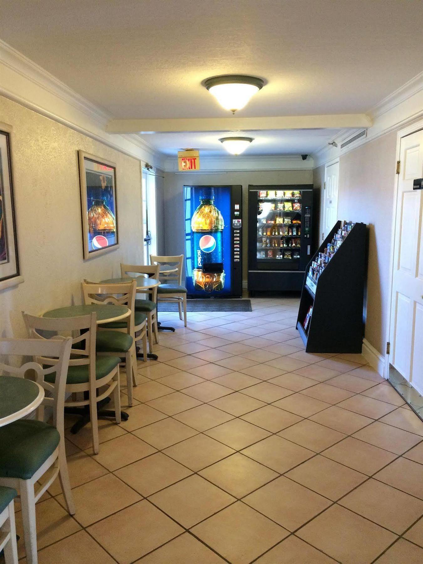 Hemp Inn Oklahoma City South מראה חיצוני תמונה